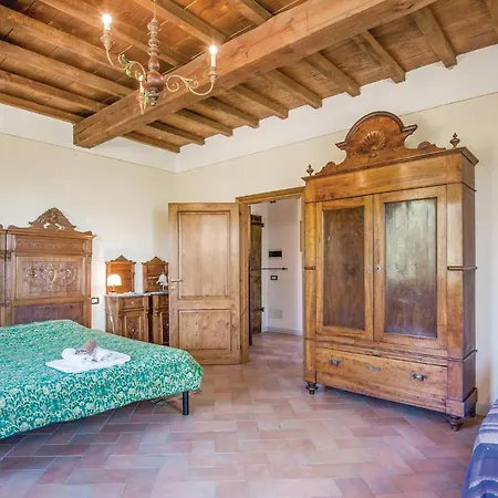 Pod, Spertaglia Holiday home *